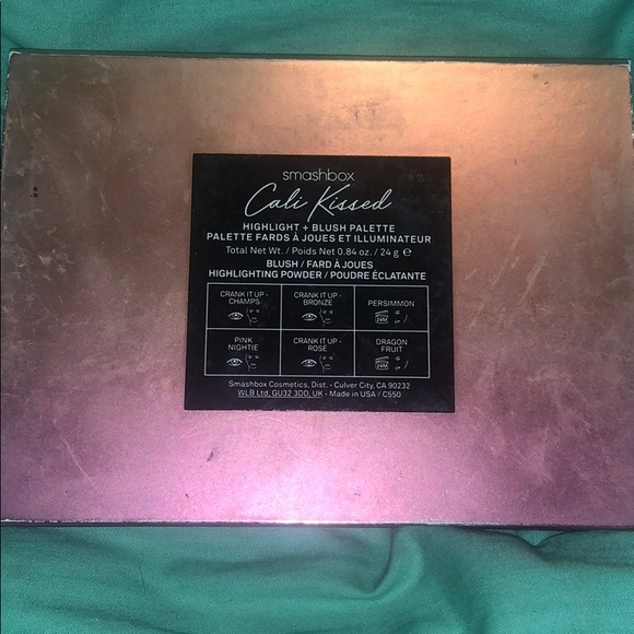Barely used Cali Kissed smashbox highlight palette - Picture 6 of 8